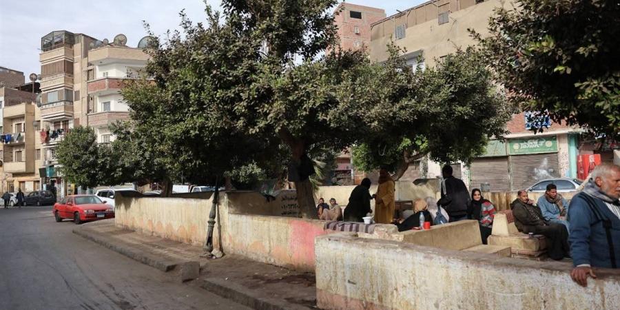 محافظ المنيا يوجّه بتطوير ميدان الحميات وتجهيز استراحة داخل المستشفى لمرافقي المرضى