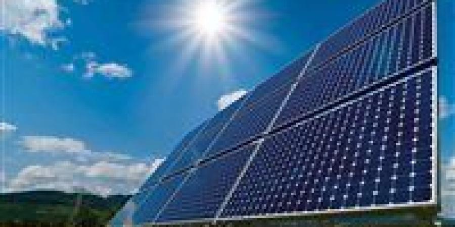 مصر تصنع المعجزة الخضراء: الطاقة الشمسية والرياح تصل إلى 8,866 ميجاوات بنهاية 2025