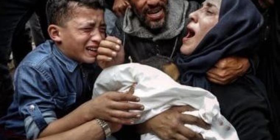 شهيد فلسطيني برصاص جيش الاحتلال الإسرائيلي شرق خان يونس بقطاع غزة