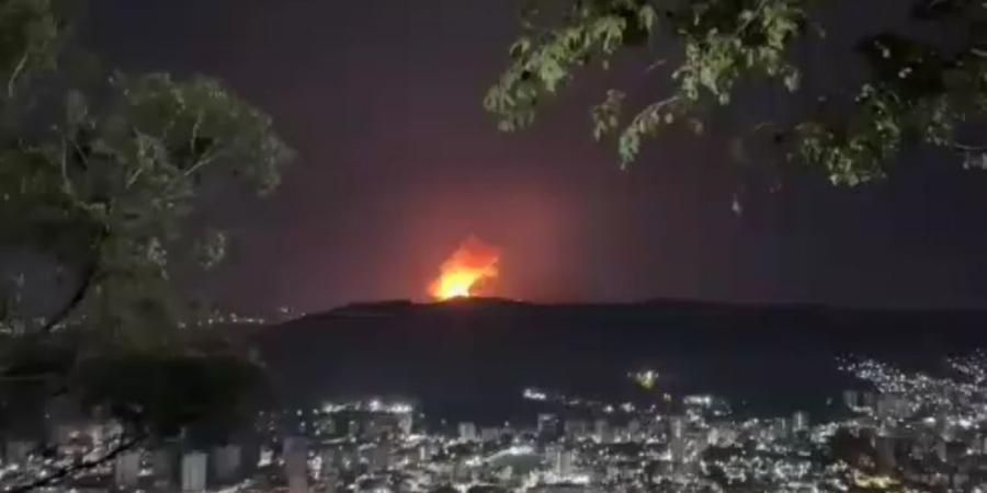 ضربات أمريكية تهز العاصمة كاراكاس وإعلان حالة طوارئ.. ماذا يحدث في فنزويلا؟