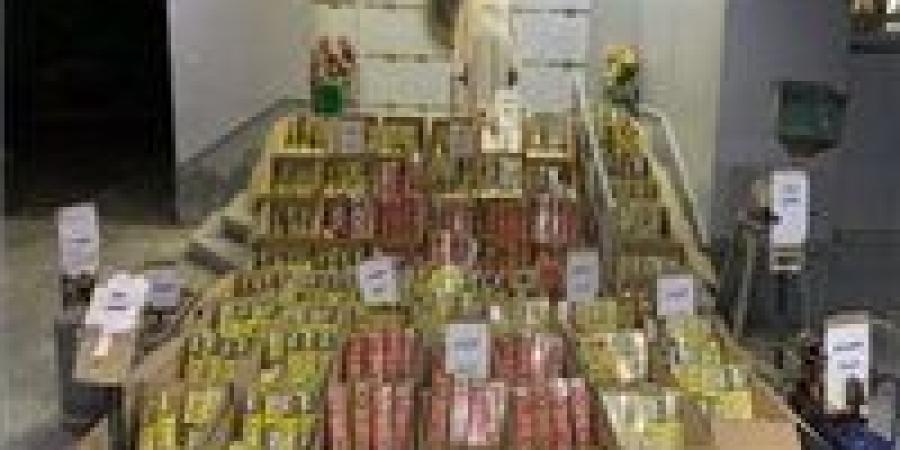 ضبط صاحب مخزن بحوزته 7 ملايين قطعة ألعاب نارية بالإسكندرية