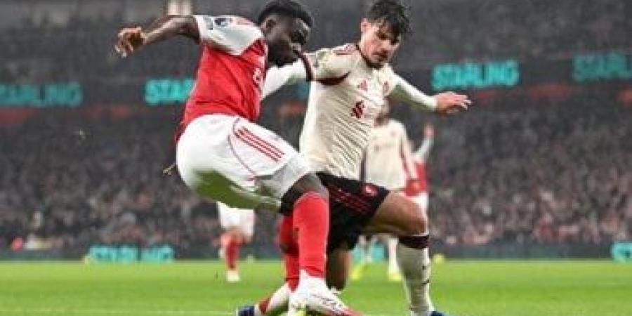 أرسنال ضد ليفربول.. شوط أول سلبي فى قمة الدوري الإنجليزي