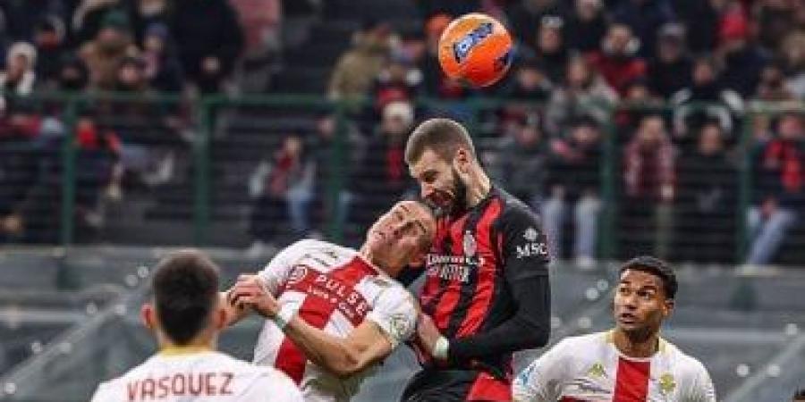 ميلان ضد جنوى.. الروسونيري يتأخر بهدف فى الشوط الأول