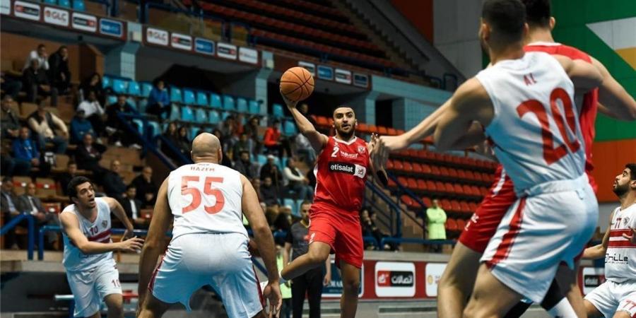 الأهلي يحسم قمة السلة بفوز صعب على الزمالك