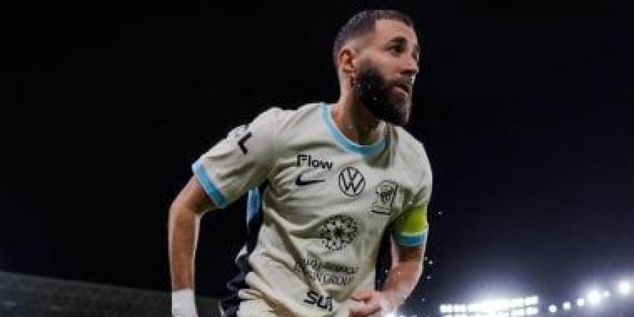 بنزيما يرفض المشاركة مع الاتحاد ضد النجمة بالدورى السعودى