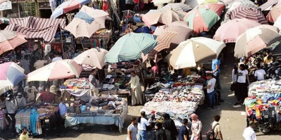 برلماني يطالب الحكومة بتقنين أوضاع الباعة الجائلين ودمجهم في الاقتصاد الرسمي
