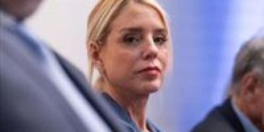 لغز القائمة المفقودة.. كيف أنهت ملفات إبستين رحلة وزيرة العدل الأمريكية؟