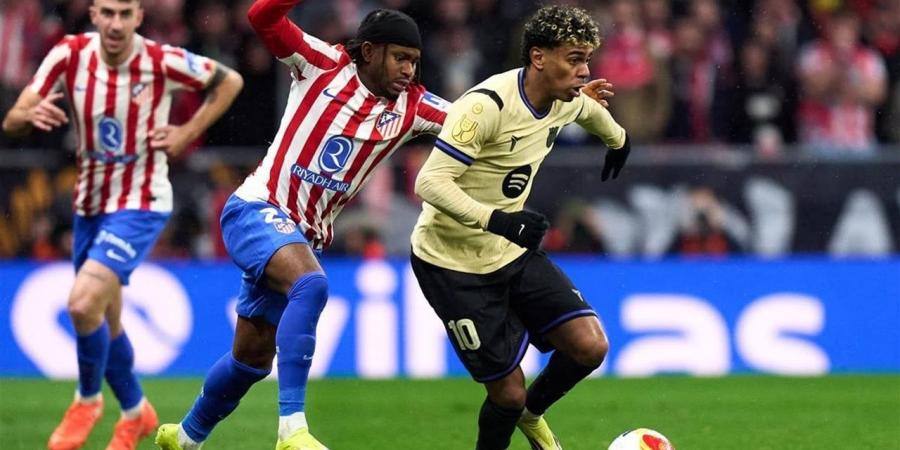 تاريخ مواجهات برشلونة وأتلتيكو مدريد قبل قمة الدوري الإسباني