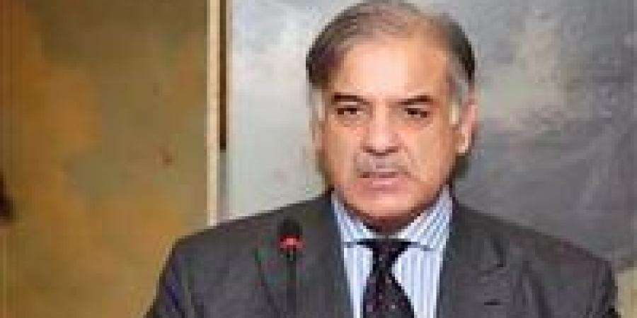 وزراء بلا أجور وبنزين مدعوم.. حكومة باكستان تتحمل الفاتورة لإنقاذ جيوب المواطنين