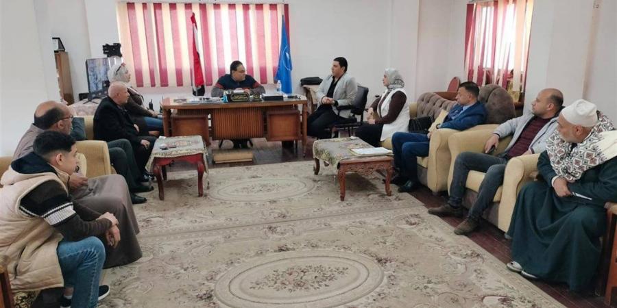 رئيس كفر سعد يعقد لقاء مع أعضاء الهيئة البرلمانية