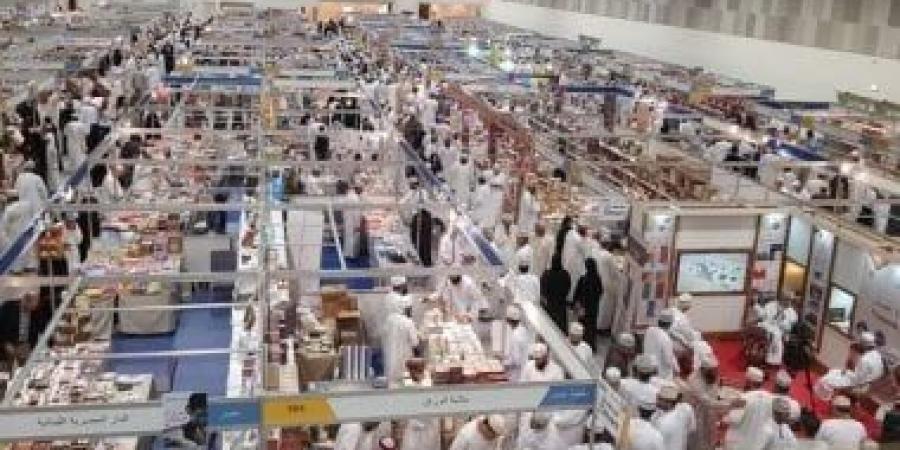 كيف تأثرت معارض الكتب العربية بالحرب الأمريكية على إيران؟