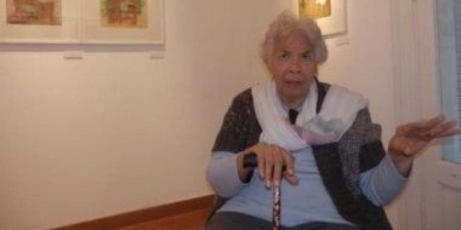 فاروق حسني ينعي زينب السجيني: أثرت الحركة الفنية التشكيلية بإبداعاتها