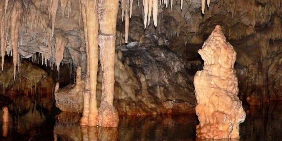 كهف دفن فى اليونان استُخدم قبل 8000 عام..ما قصته؟