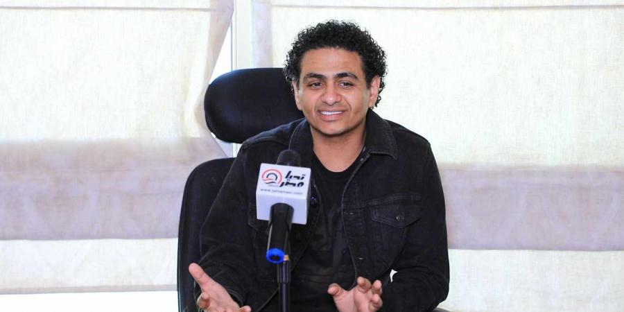 أحمد مكي يناقش مسلسل جديد من تأليف محمد صلاح العزب| خاص