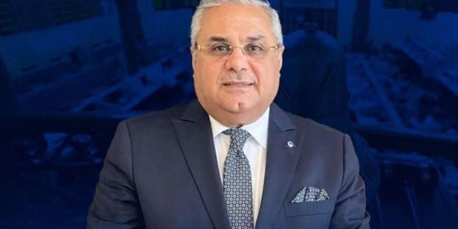 مساعد رئيس الوزراء: إعداد نشرة طرح بنك القاهرة والنسبة المعلنة 30%