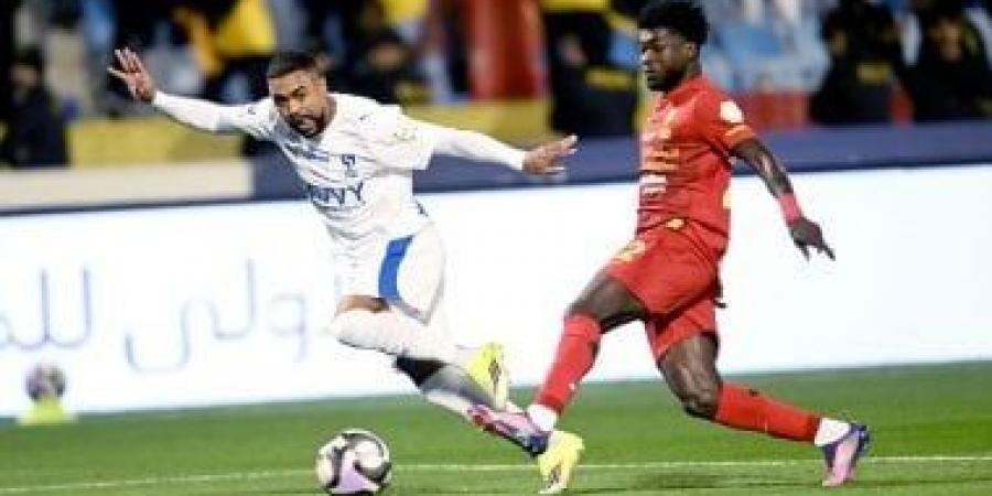 ضمك ضد القادسية.. التعادل الإيجابي 1-1 يحسم مواجهة الدوري السعودي