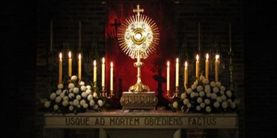 باحث كنسي: الجمعة العظيمة أعظم يوم في المسيحية وتُحييه الكنيسة بصلوات حزينة وروحانية عميقة