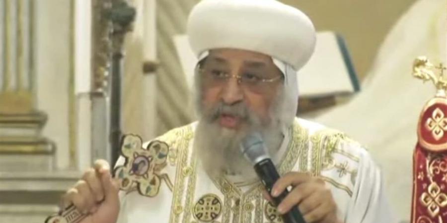 بث مباشر.. البابا تواضروس الثانى يترأس الجمعة الحزينة