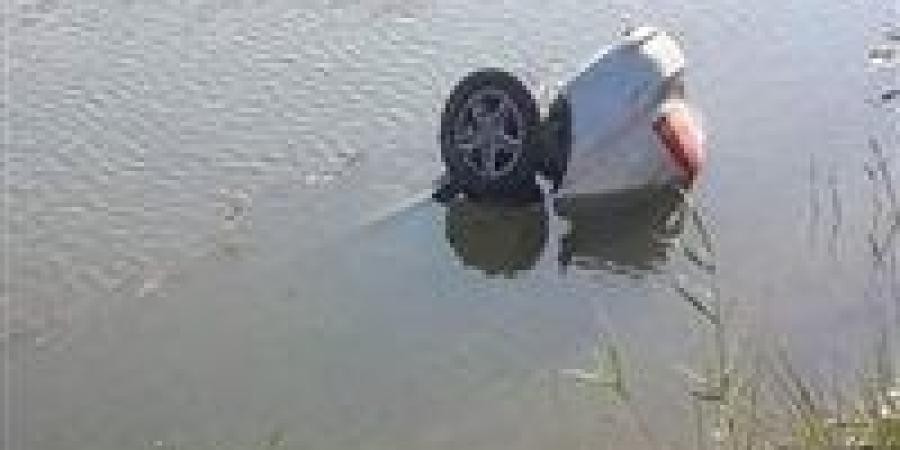 طفلان وسيدة.. مصرع 3 أشخاص في سقوط سيارة بنهر النيل بسوهاج