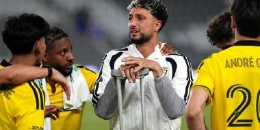 مدرب كولومبوس كرو: إصابة وسام أبو علي مقلقة.. والجهاز الطبي برىء