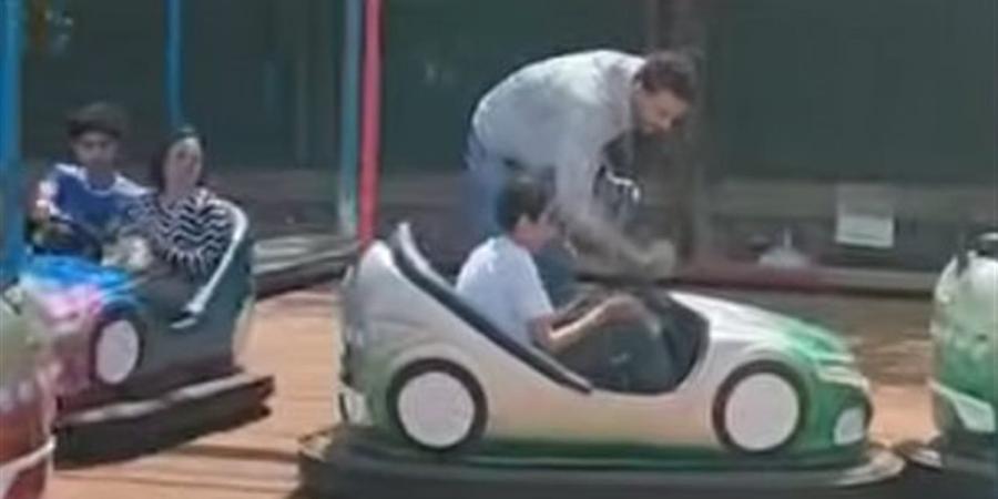 الكل سعيد.. الألعاب تجذب المواطنين أثناء الإحتفال بشم النسيم (فيديو)