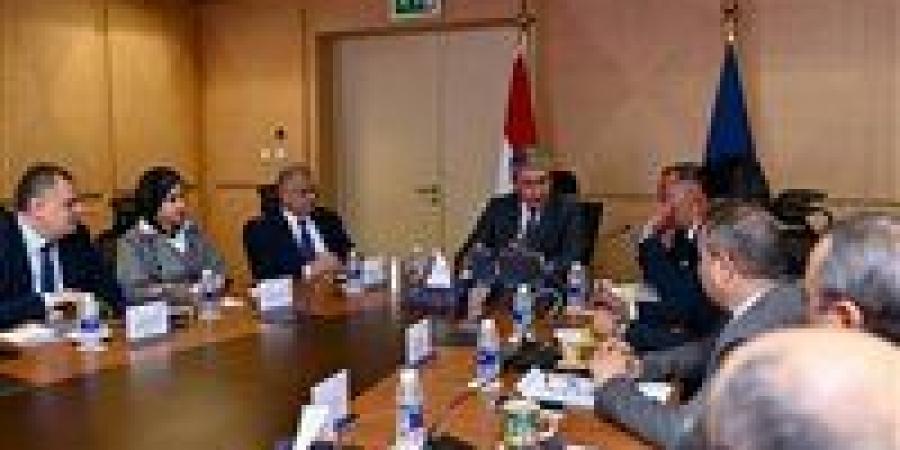 الآثار توافق على دراسة تحويل مبنى ملحق بالمتحف المصري الكبير إلى فندق