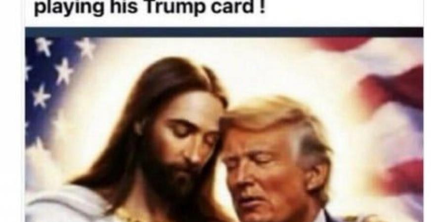 ترامب يعيد نشر صورة تُظهر "المسيح" يعانقه