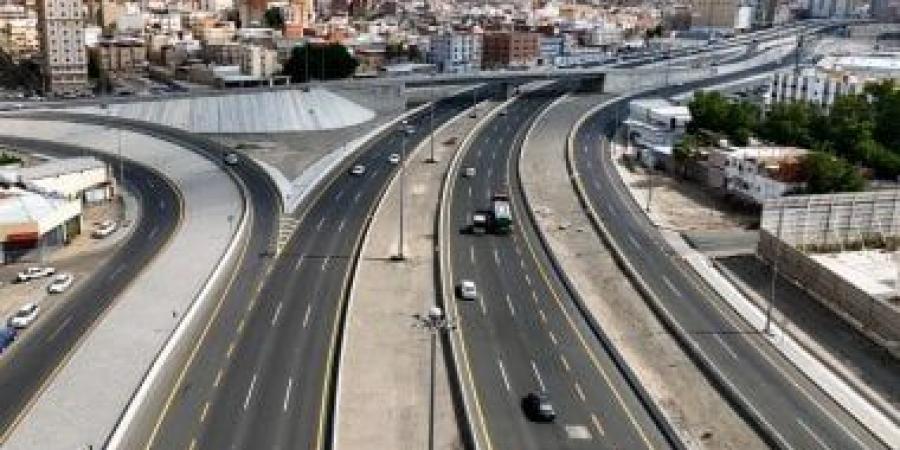 الهيئة الملكية فى السعودية تواصل تنفيذ الطريق الدائري الثالث بمكة المكرمة