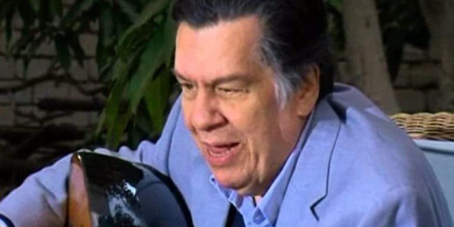 أصيب بنوبات شلل.. حكاية فترة صعبة عاشها عمار الشريعي بعد وفاة والده