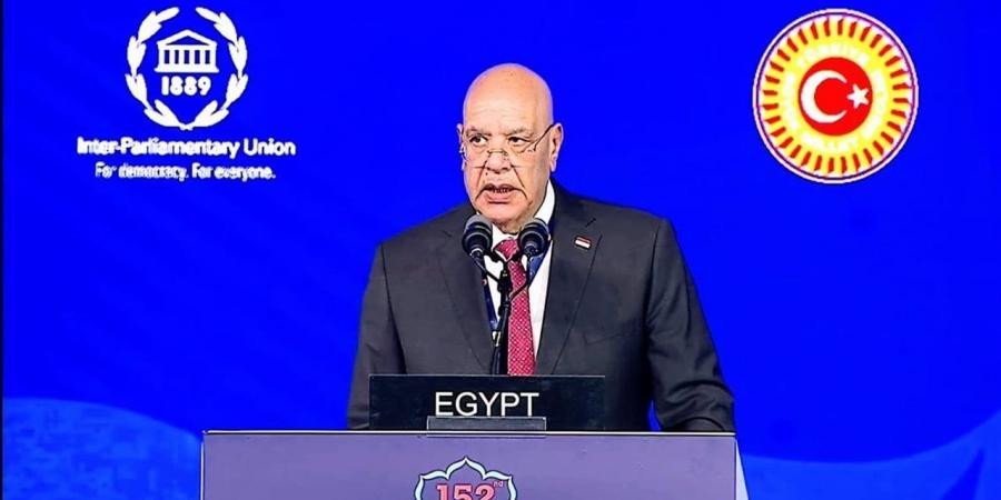 رئيس النواب: مصر تقف مع الأشقاء بالخليج.. وأي مساس بهم يهدد الأمن القومي العربي