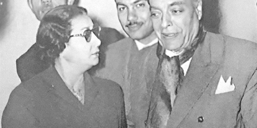 كيف اكتشف الشيخ زكريا أحمد أم كلثوم ولماذا انتهى المشوار إلى ساحات القضاء؟