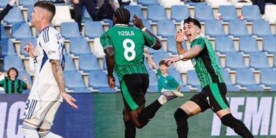 ساسولو يهزم كومو بثنائية في الدوري الإيطالي