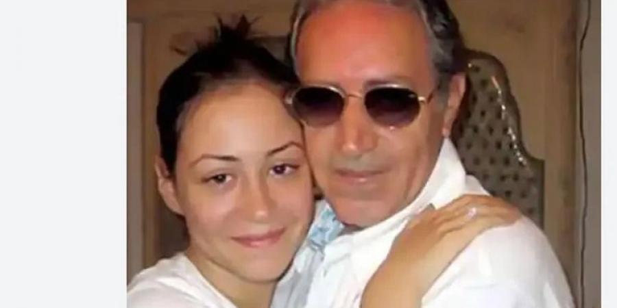 بشكر أمي أنها اتجوزته.. كيف تحدثت منة شلبي عن والدها قبل وفاته ؟