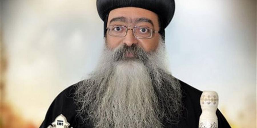 مطران دشنا يترأس قداس "أحد توما" بكنيسة الأنبا تكلا والبابا كيرلس