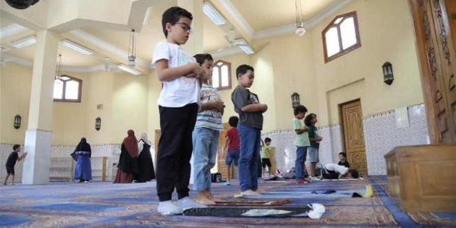 موعد أذان العشاء اليوم الأحد 19 أبريل في بني سويف