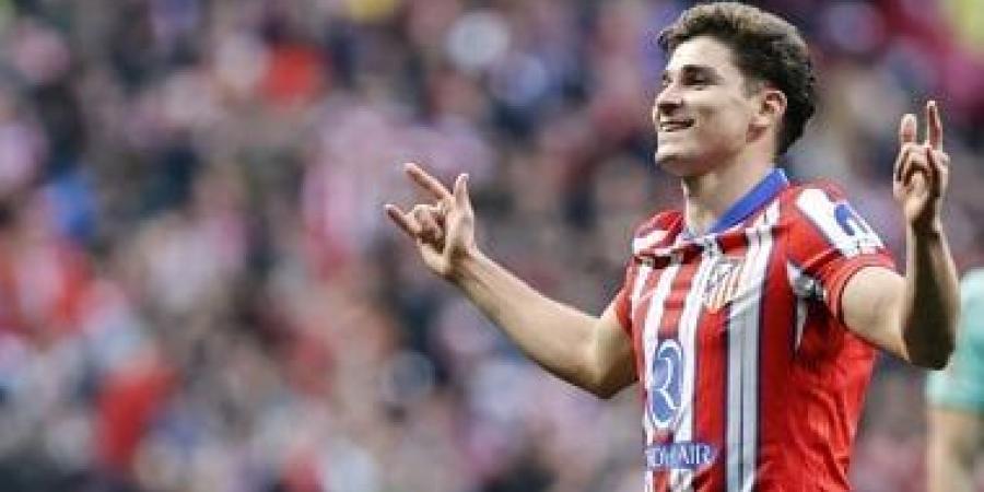 ألفاريز وباستوني يحسمان موقفهما من الانضمام إلى برشلونة