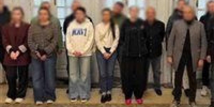 بينهم أوكرانيين.. براءة المتهمين في قضية عصابة الذهب المغشوش