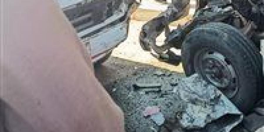 عكس الاتجاه.. 5 مصابين في تصادم مروع بالخانكة