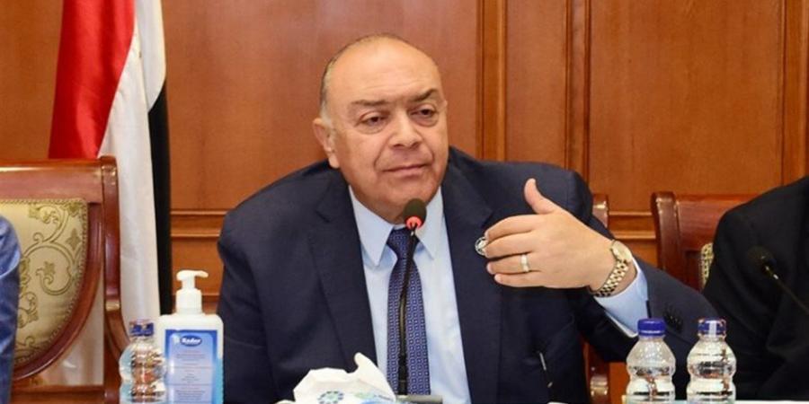 "نقل النواب" تناقش مشكلات الطرق والسكك الحديدية بالصعيد