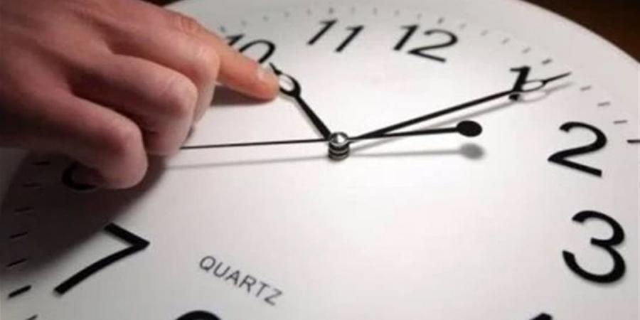 متى يتم تغيير الساعة في مصر 2026؟ الموعد الرسمي وطريقة ضبط التوقيت على الهاتف