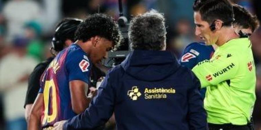 أرقام لامين يامال مع برشلونة بعد انتهاء موسمه بسبب الإصابة