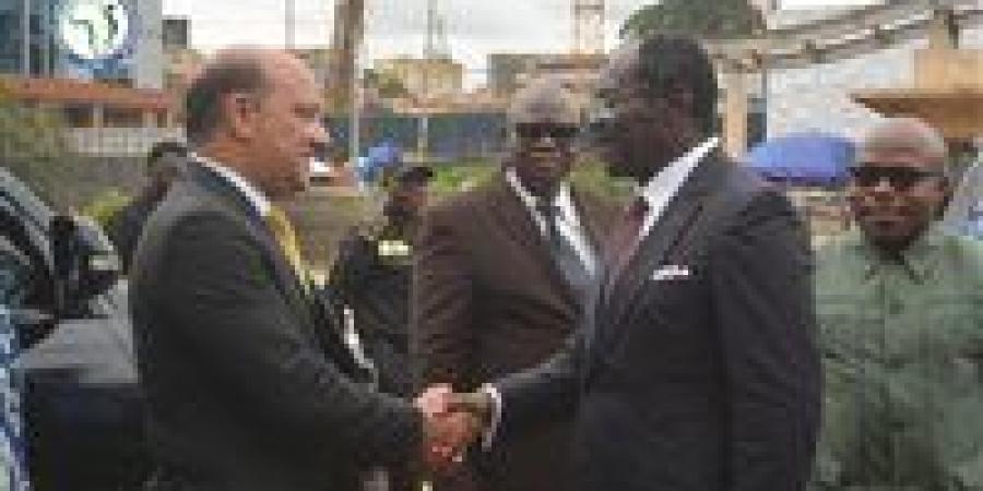 وزير الرياضة الكاميروني يستقبل إيهاب أمين رئيس الاتحاد الأفريقي للجمباز