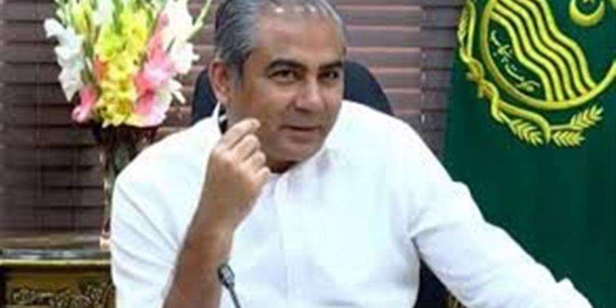 وزير الداخلية الباكستاني يلتقي مسؤولة أمريكية لبحث استئناف المفاوضات مع إيران