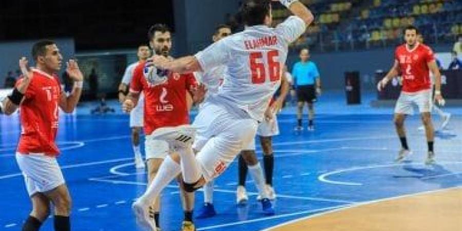 الأهلي أمام الزمالك في مباراة التتويج بلقب دوري المحترفين