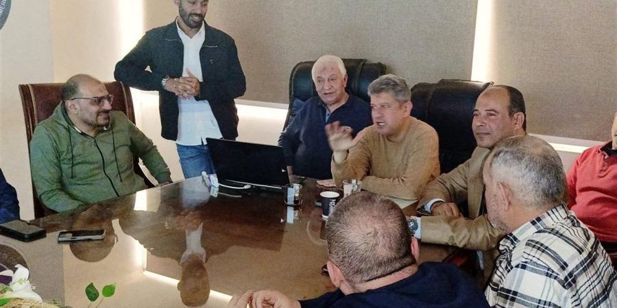 الغرفة التجارية بدمياط تبحث تطوير سوق القنطرة