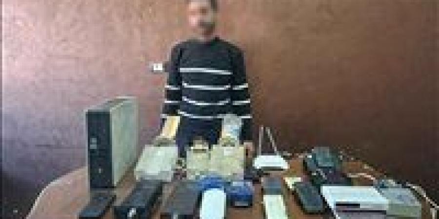 سقوط شخص يدير شبكة بث تليفزيوني للقنوات المشفرة في الغربية