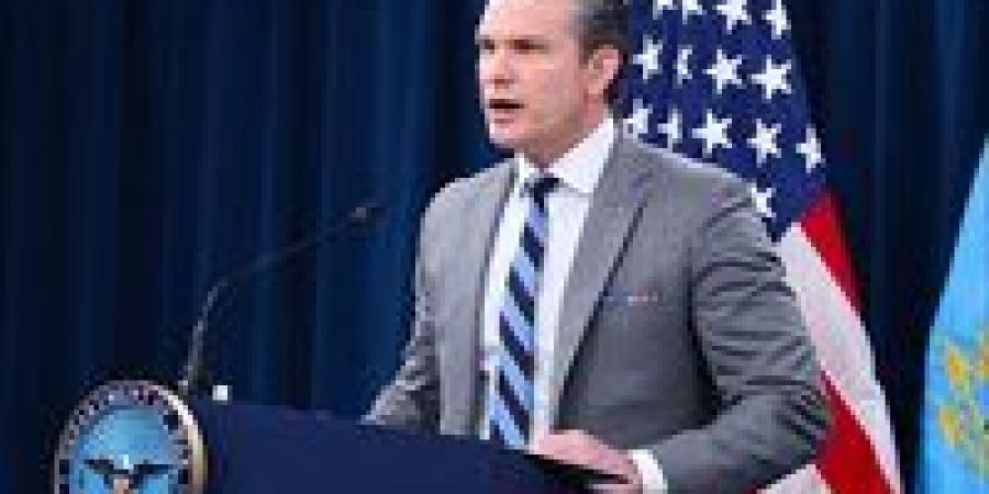 هيجسيث: حصار موانئ إيران أصبح عالمياً ومستمر حتى نهاية المفاوضات