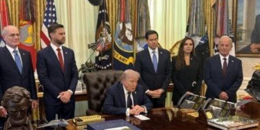 كيف تبدو الأوضاع فى لبنان عقب تمديد وقف إطلاق النار لمدة 3 أسابيع؟.. قصف مدفعى إسرائيلى يستهدف وادى السلوقى.. غارات على بلدات الجنوب وتدفق النازحين العائدين إلى قراهم.. ترامب يعلن عن قمة مرتقبة بين عون ونتنياهو