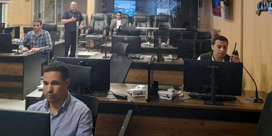 السكرتير العام المساعد ببني سويف يتابع تطبيق قرار غلق المحال التجارية