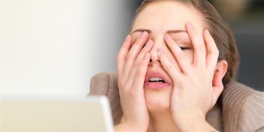 التوتر والشهية.. كيف يتحكم الضغط النفسي في عاداتك الغذائية؟